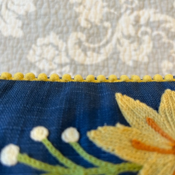 NWT Spring Gatherings Embroidered Pillow - Picture 9 of 13